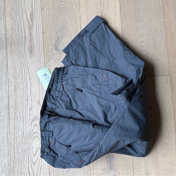 Men’s Ski Pants - Picture 2 of 3